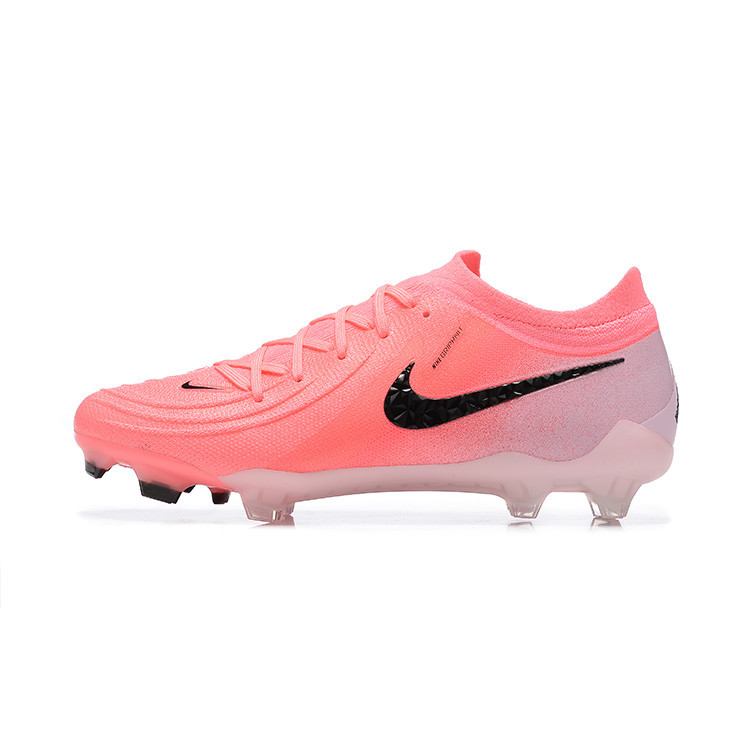Nike รองเท้าฟุตบอล กันน้ํา สีชมพู