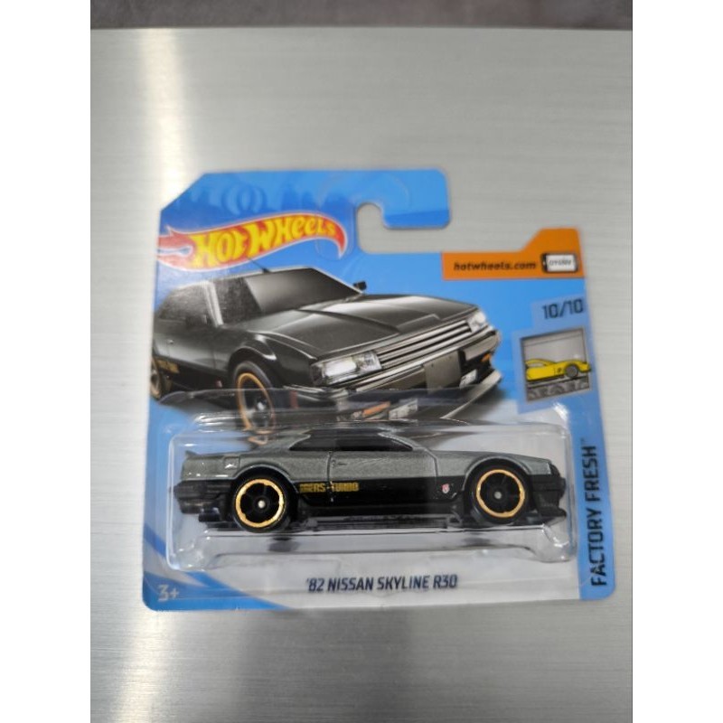 Hot Wheels '82 Nissan Skyline R30