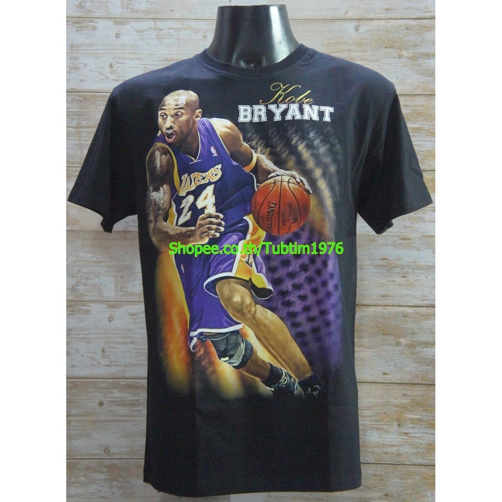 เสื้อยืด Dennis Rodman ลาย KOBE BRYANT เสื้อ Kobe Bryant นักบาสตำนาน Lakers Mam สีดำ TDO7155