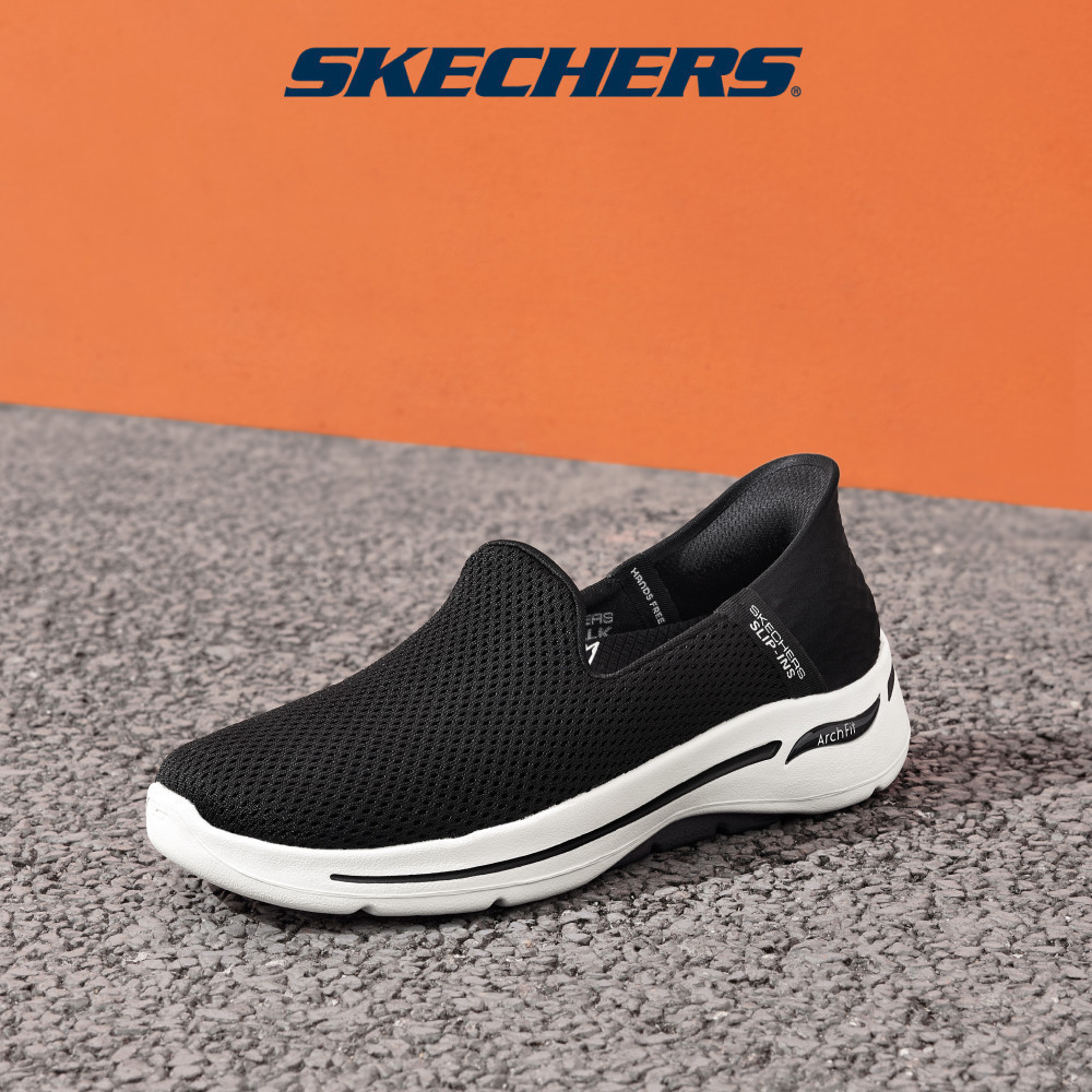 Skechers สเก็ตเชอร์ส รองเท้า ผู้หญิง Slip-Ins GOwalk Arch Fit Shoes - 124879-BKW