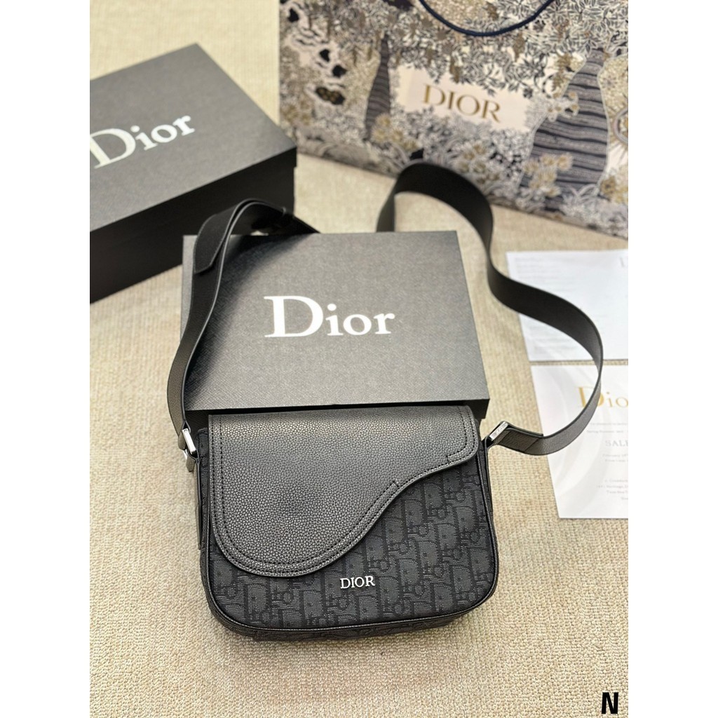 Dior Vintage Fashion Classic Elegant กระเป๋าสะพายไหล่สวยหรู