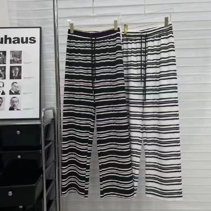 พร้อมส่งกางเกงขายาวผู้หญิงทรงสวย ผ้านิ่มดีใส่สบายไม่ร้อน