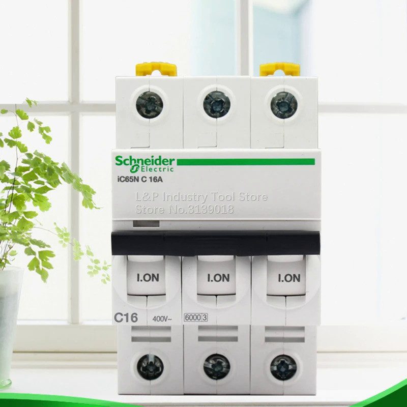 100% ใหม่ Original Schneider IC65N 3P C16A A9F18316สูญญากาศ Mini Circuit Breaker MCB Acti 9 Type C