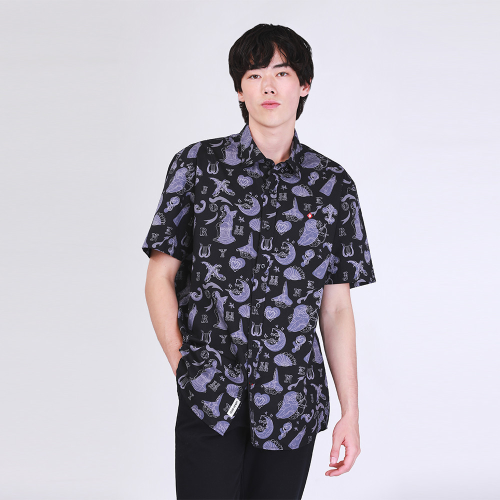 John Henry เสื้อเชิ้ตผู้ชายแขนสั้น ทรงเข้ารูป รุ่น JH F124MSSSM06 - สีดำ