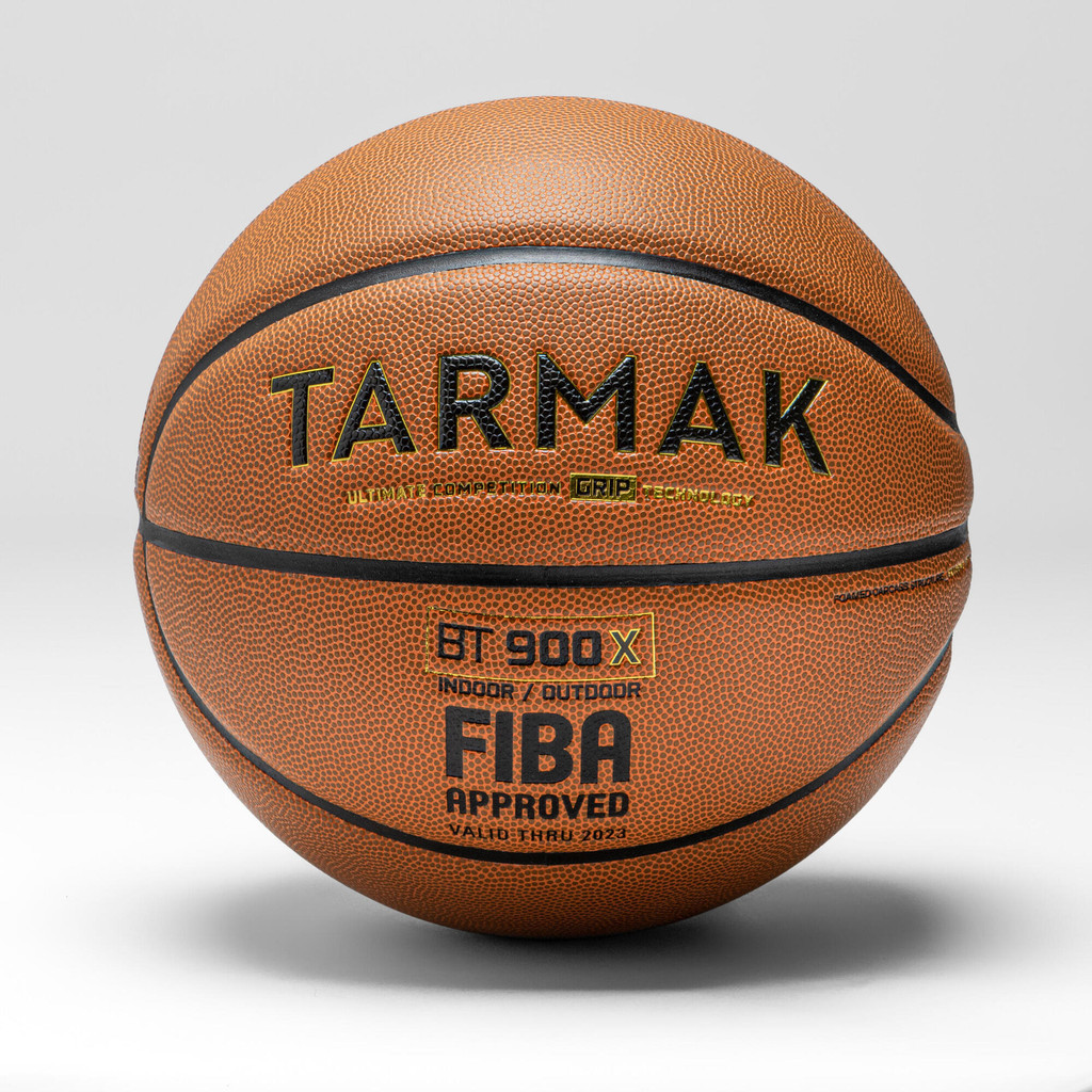 TARMAK | ลูกบาสเก็ตบอลรุ่น BT900 Grip Touch FIBA เบอร์ 7 (สีส้ม) - ส้ม | Size 7 FIBA Basketball BT90