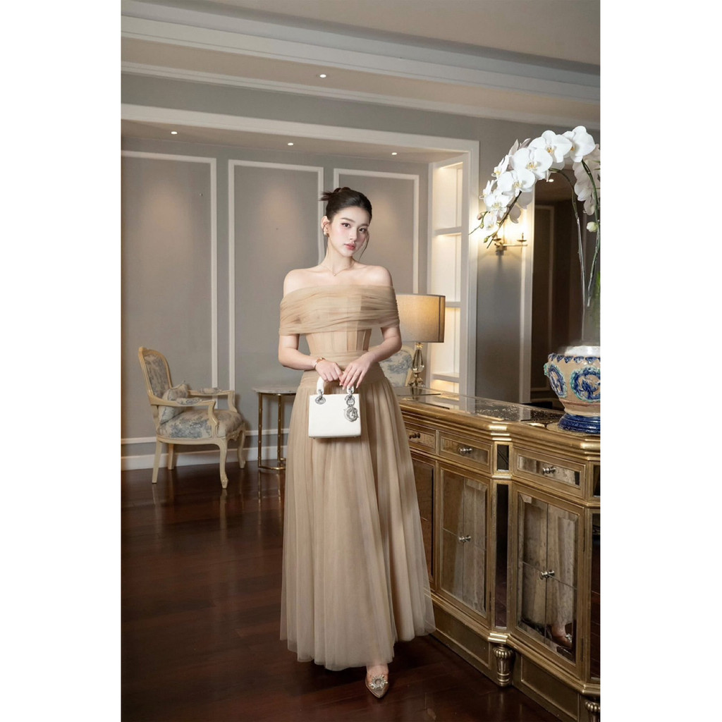 Nyra dress -จากแบรนด์ Chouchou ชุดเวียดนามพร้อมส่ง ไม่ต้องรอพรีออเดอร์