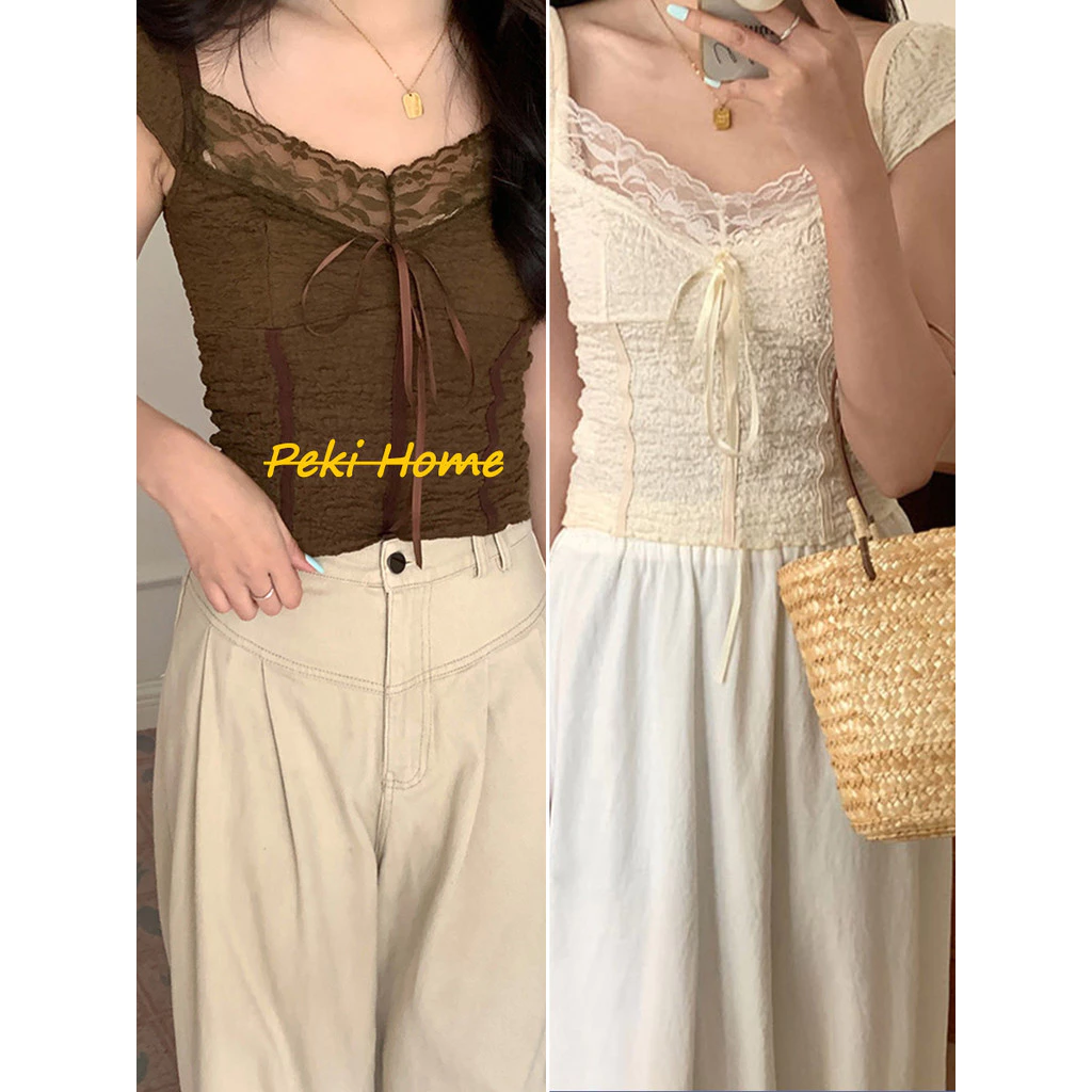 เสื้อยืดคอสี่เหลี่ยมลูกไม้ สัมผัสพิเศษแบบผ้าฝรั่ง