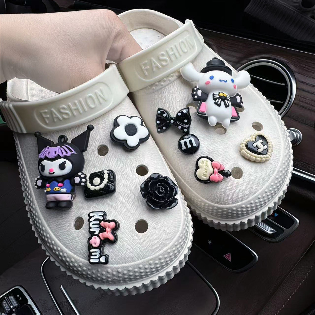 จิ๊บบิทคูโรมิ จิ๊บบิทพลาสติกPVC ติดรองเท้าcrocs แบบเปลี่ยนเอง DIY YMEN