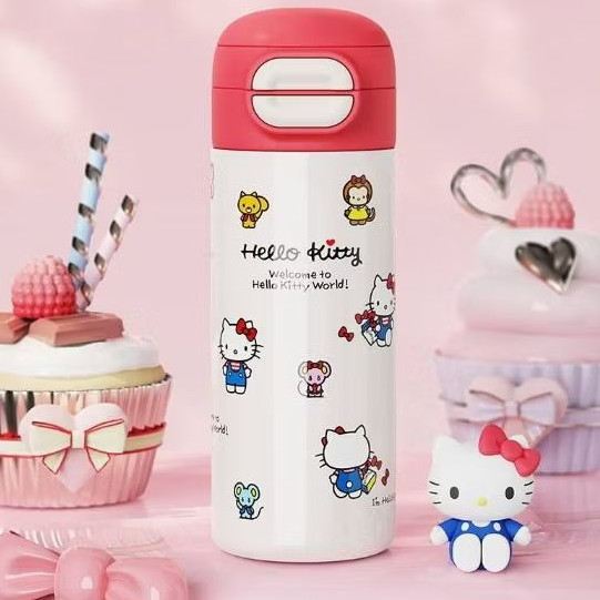กระบอกน้ำ Sanrio สินค้างานลิขสิทธิ์แท้ 💯💯💯 แบบยกดื่มและหลอดดูด ขนาดบรรจุ 530 ml ราคา 399 บาท
