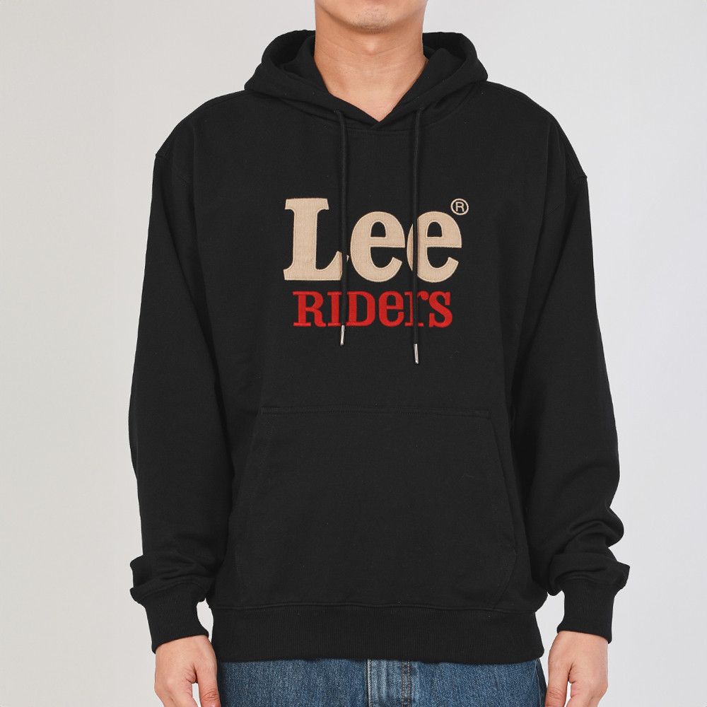LEE เสื้อฮู้ดดี้แบบสวมผู้ชาย คอลเลคชั่น Lee Riders รุ่น LE F224MHODN29 สีดำ