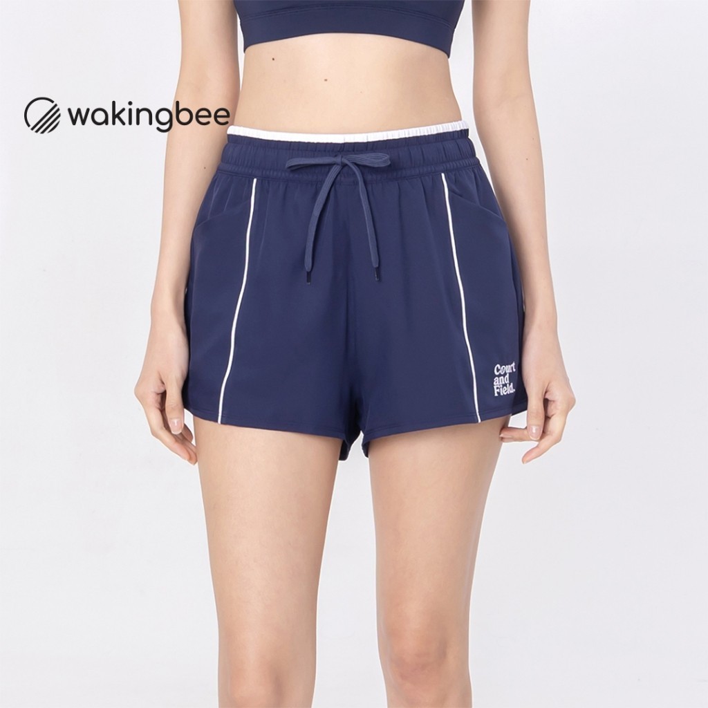 Wakingbee Racket Shorts (Navy) กางเกงขาสั้น ออกกำลังกาย มีซับในกันโป๊ มีกระเป๋า 4 ใบ ทรงสวย มีเชือกผูกเอว มีดีเทลปัก