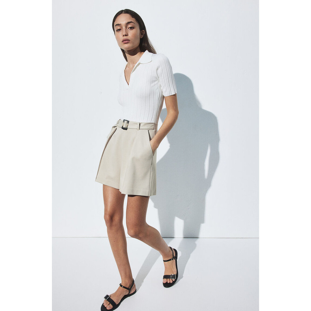 H&M Woman Belted pull-on shorts 1229305_1