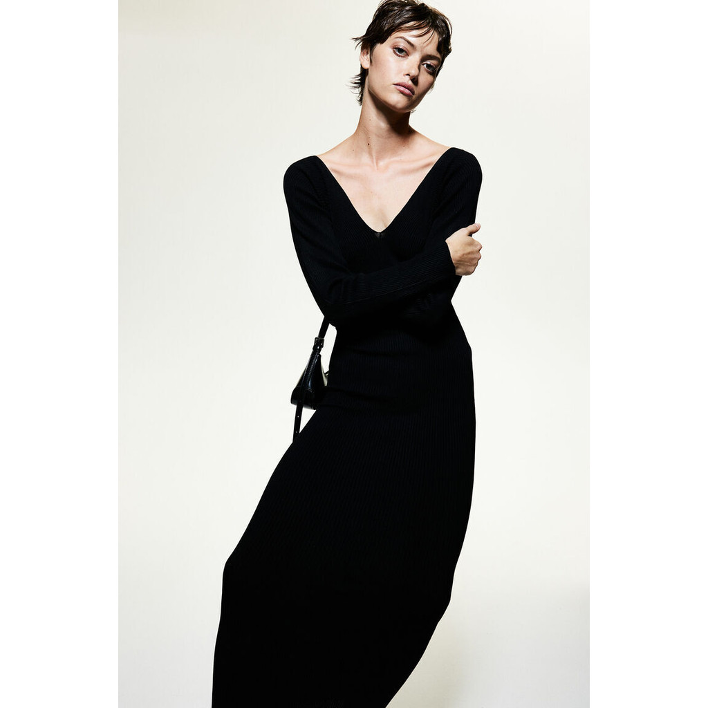 H&M(เอชแอนด์เอ็ม) เดรสรอบิ-knit แบบ bodycon ผู้หญิง 1245280_1