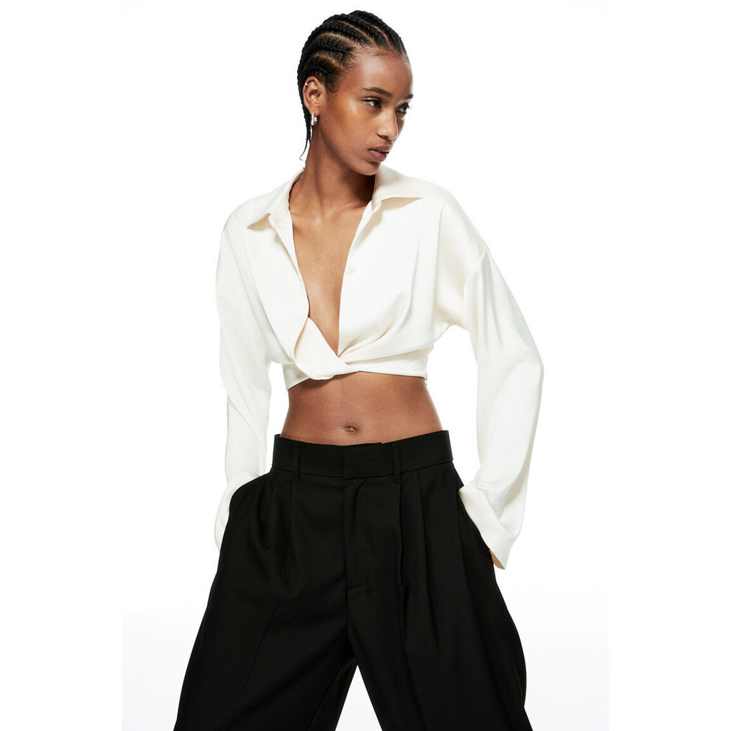 H&M Woman Cropped satin blouse 1186674_1
