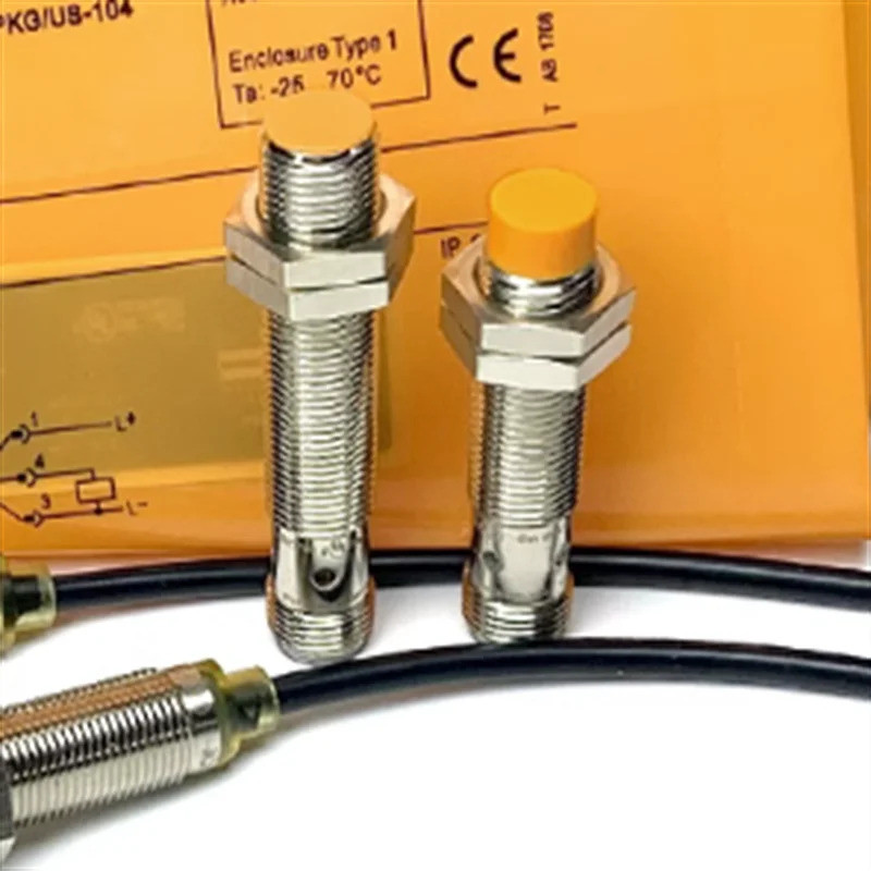 <0>IFM200 IFM204 IFM206 IFM205 IIC213 IFM210 IFM เซ็นเซอร์อินดัคทีฟคุณภาพสูงใหม่