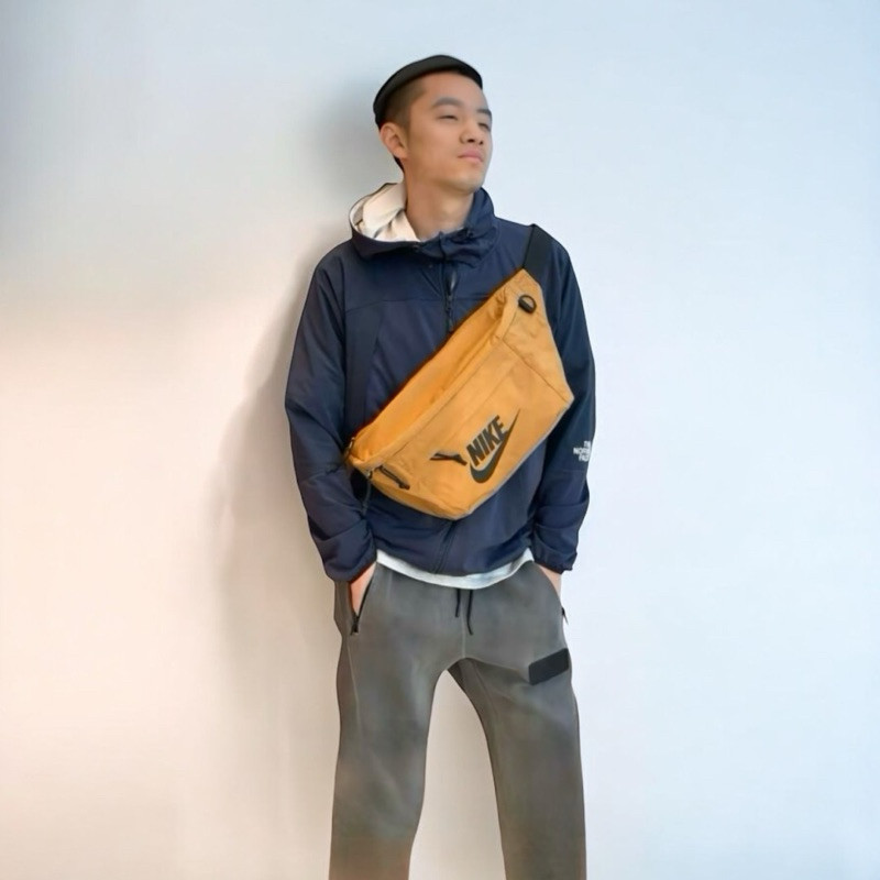 กระเป๋าคาดอก /คาดเอว NIKE TECH HIP PACK รับประกันลิขสิทธิ์แท้100%