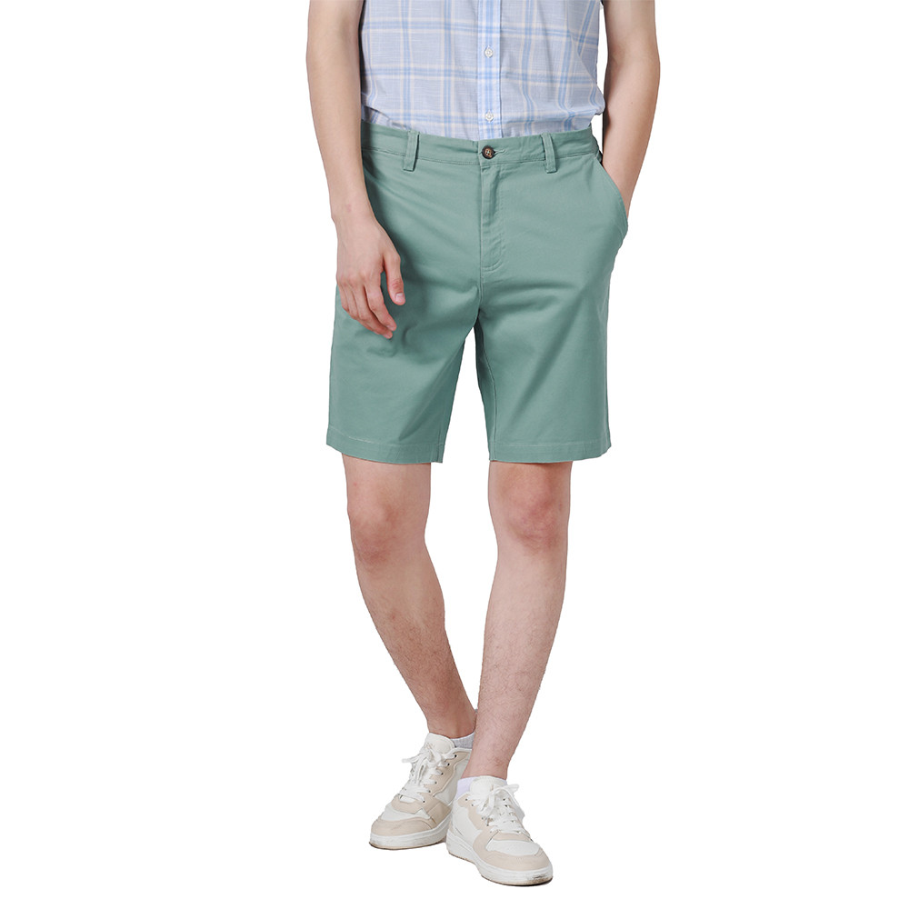 John Henry กางเกงผู้ชายขาสั้น ทรงเข้ารูป รุ่น JH F524MSHSM45 - สีเขียว