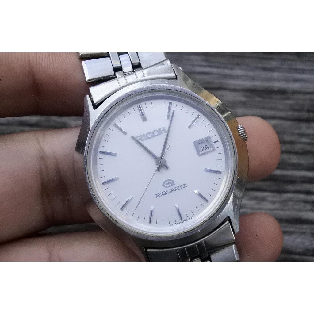 นาฬิกา Vintage มือสองญี่ปุ่น Ricoh 591044 Silver Dial ผู้ชาย ระบบ Quartz ทรงกลม 44mm ใช้งานได้ปกติ