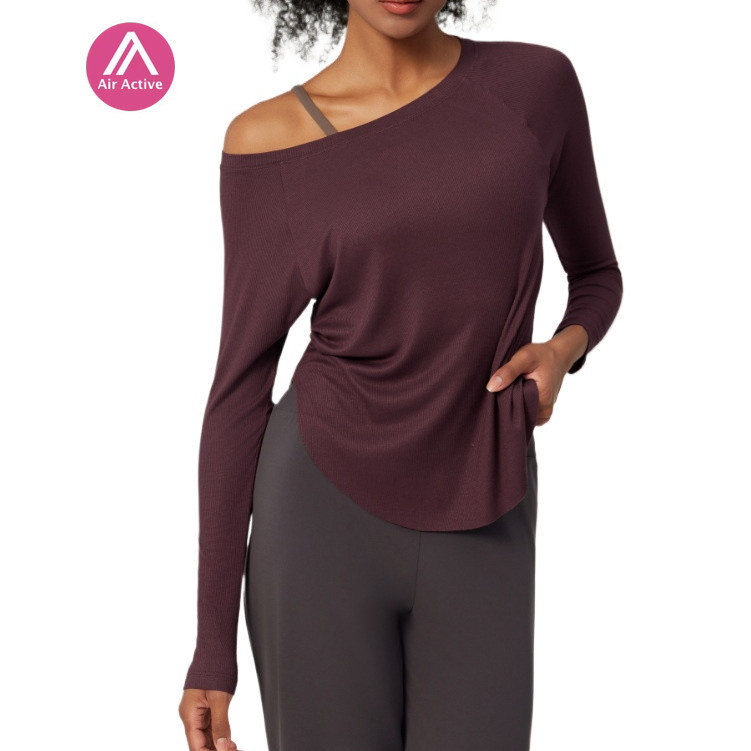 Casual Sports T-shirt Long Sleeve Wide Neckline And Side Slit