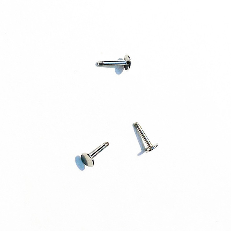 More Than Piercing: Labret Bar (1.2 mm) แป้นแบน