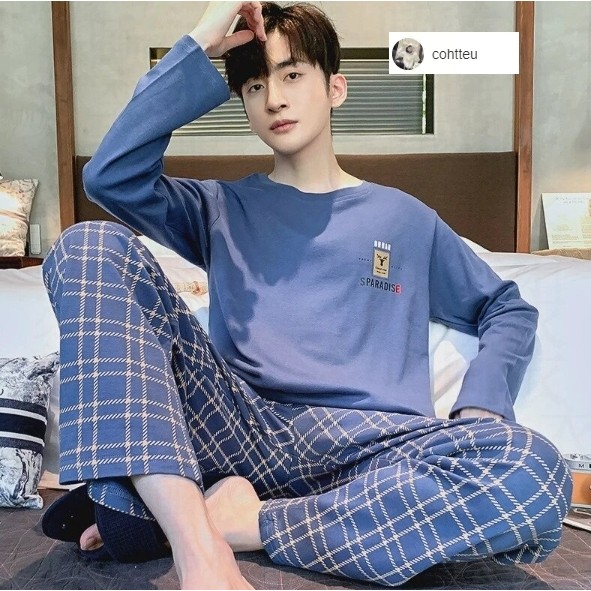 M-4XL(ราคาถูกที่สุด)ชุดนอนผู้ชาย，สีทึบที่หรูหรา，ชุดนอนผ้าซาตินเนื้อเรียบ，สวมใส่สบาย，8 สี，ขายาว+เสื้อ