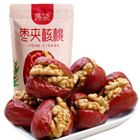 Xinjiang Hetian Red Dates with Walnuts1000g/500g/250g Stuffed Dates Xinjiang Specialty Individually 
