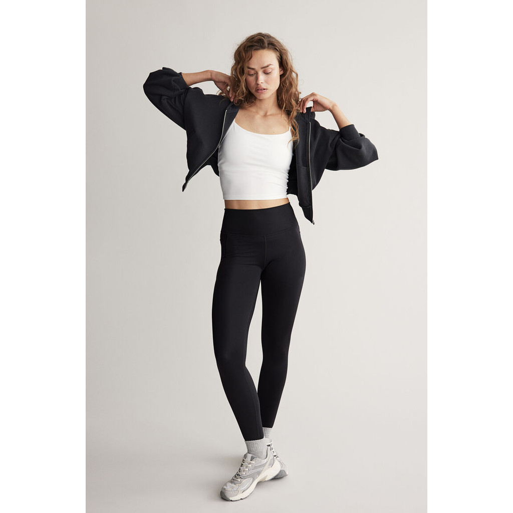 H&M(เอชแอนด์เอ็ม) กางเกงกีฬาเลกกิ้งผ้า DryMove™ แต่งดีเทลกระเป๋า ผู้หญิง 1230873_6