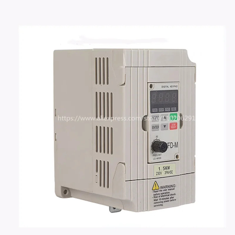 ใหม่ VFD015M21A 1.5KW 220