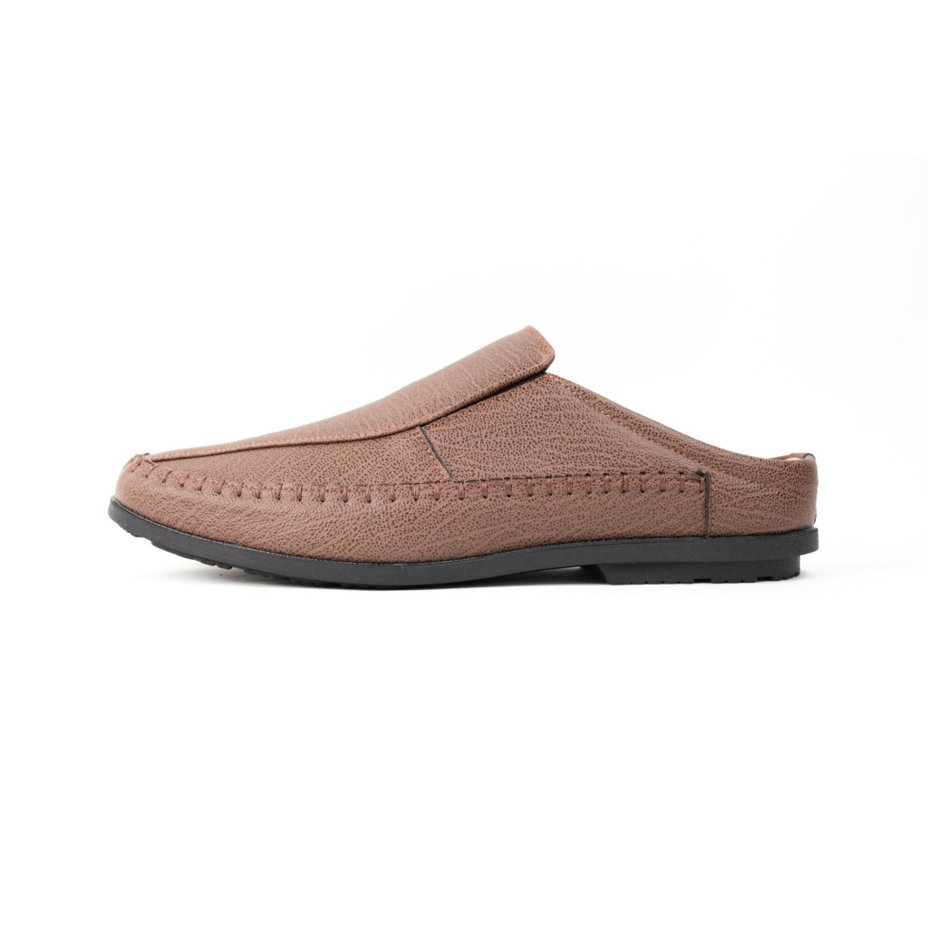 Charled รองเท้าหนังเปิดส้นรุ่น RS8278  มี 2 สี