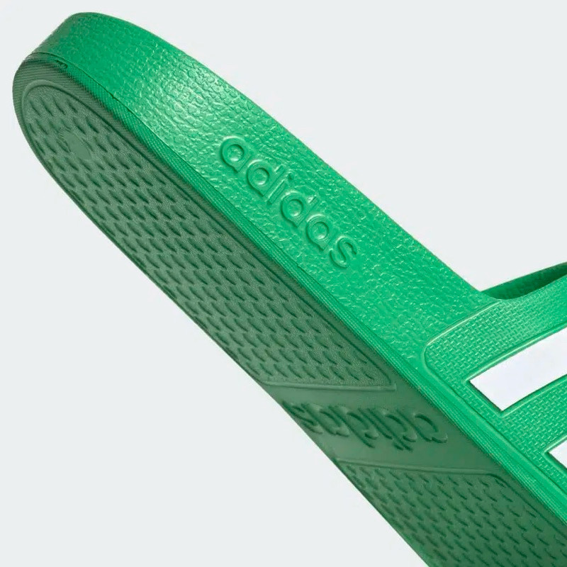 รองเท้าแตะอาดิดาส ADILETTE AQUA รับประกันลิขสิทธิ์แท้100% (ราคา 800 บาท)
