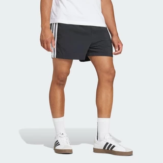 adidas ไลฟ์สไตล์ กางเกงขาสั้น 5 นิ้ว Essentials 3-Stripes Chelsea ผู้ชาย สีดำ IM7850