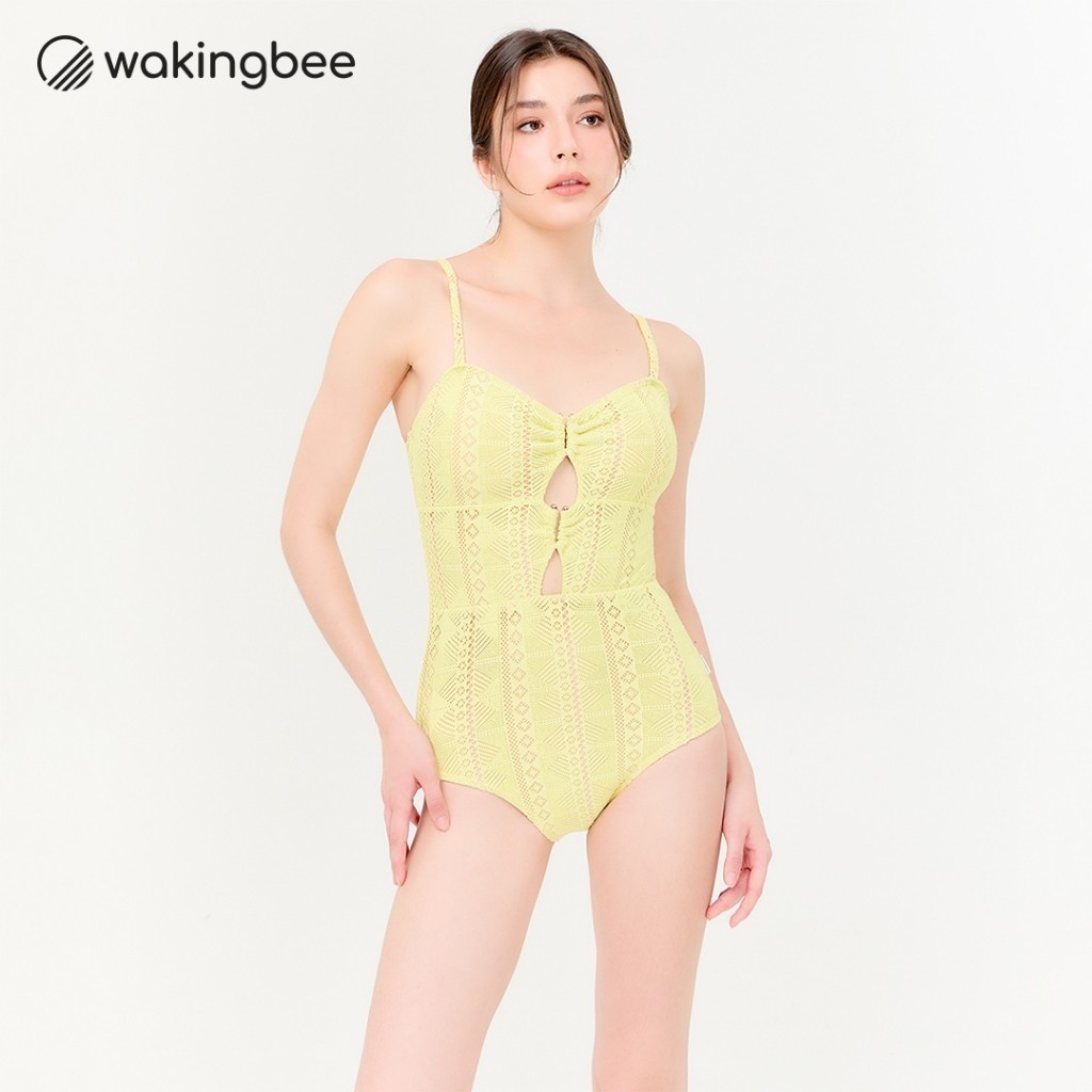 Wakingbee Viva One-Piece (Yellow) ชุดว่ายน้ำ วันพีซ ดีไซน์เก๋ สายปรับความยาวได้ ไม่โป๊ ทำจากผ้าถักลูกไม้ มีฟองน้ำ