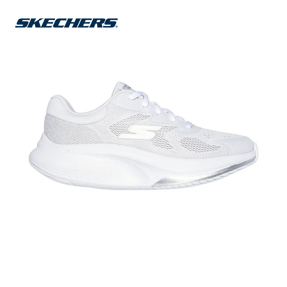 Skechers สเก็ตเชอร์ส รองเท้าผู้หญิง Women GOwalk Max Walker VEA Shoes - 125053-WHT Air-Cooled Goga M