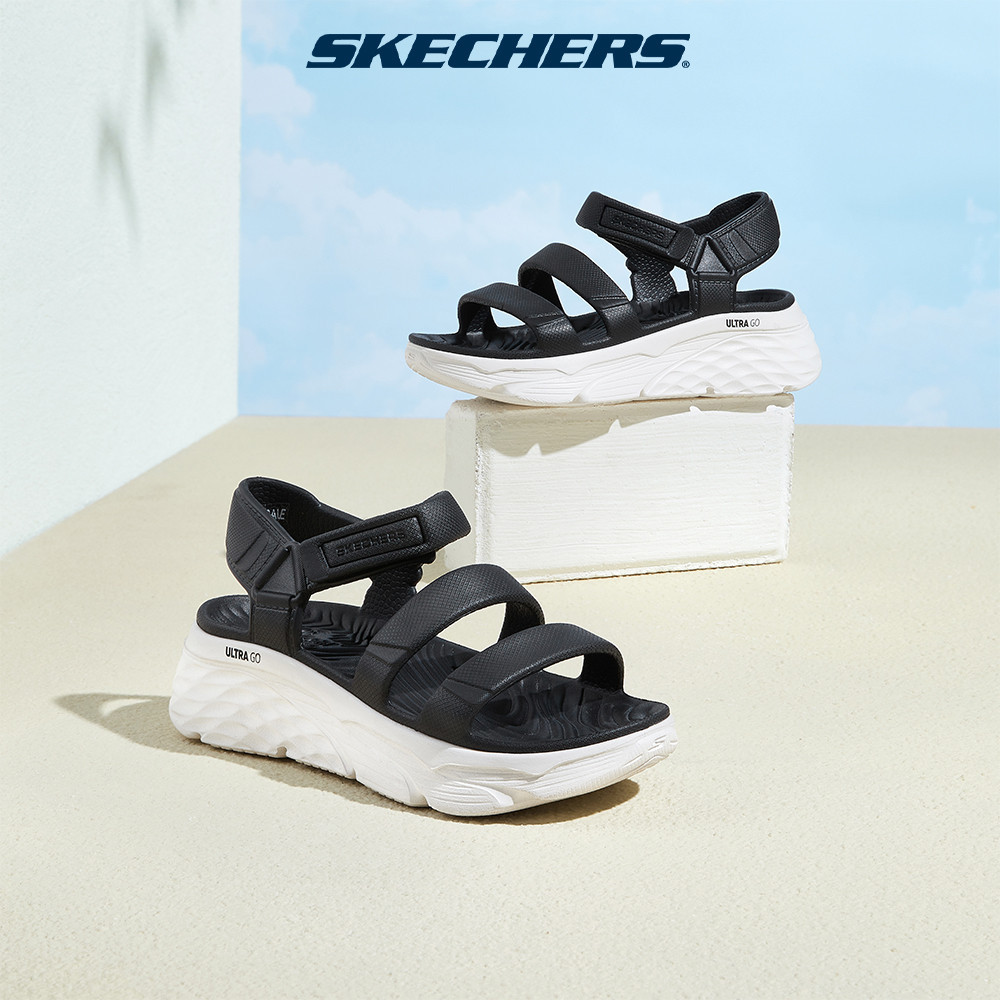 Skechers สเก็ตเชอร์ส รองเท้าแตะผู้หญิง Women Foamies Max Cushioning Aura Sandals - 111126-BKW