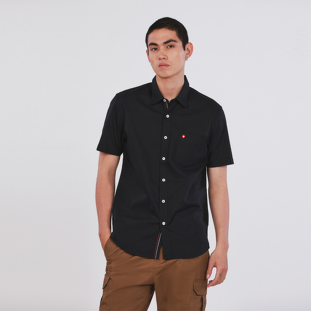John Henry เสื้อเชิ้ตผู้ชายแขนสั้น ทรงเข้ารูป รุ่น JH S424MSSSM48 - สีดำ