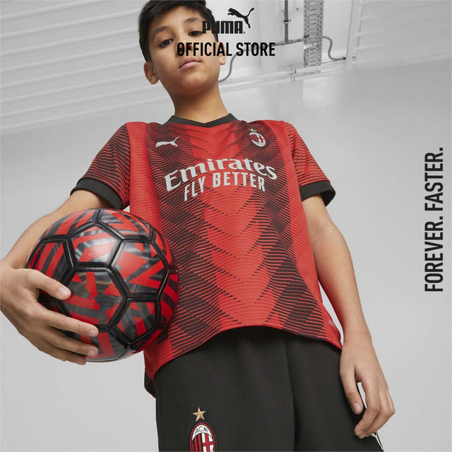 PUMA FOOTBALL - เสื้อเจอร์ซีย์เด็กโตจำลองจากเสื้อชุดเหย้าของทีม A.C. Milan เกรดแฟนบอล (Replica) สีแดง - 77038501