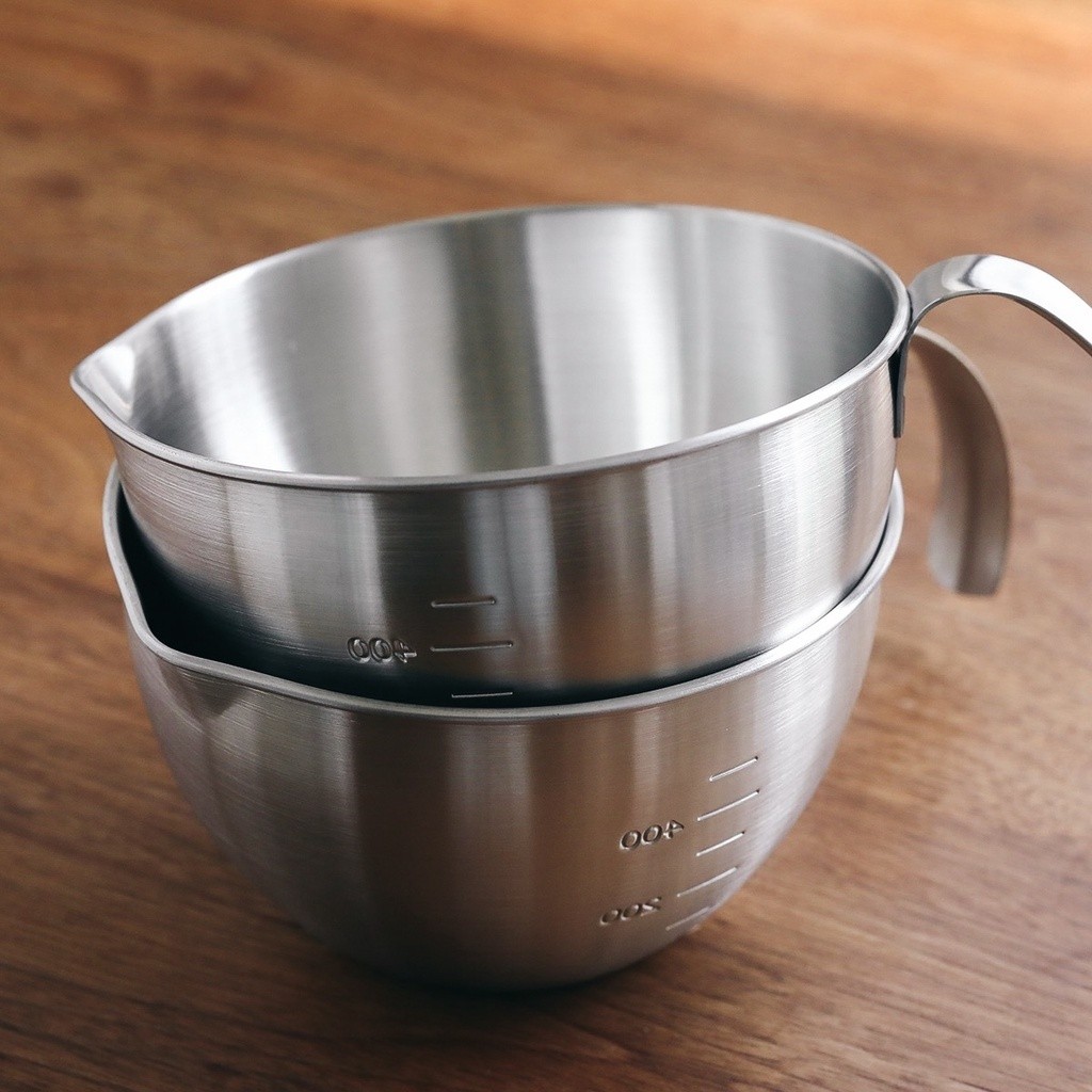 THOMESTORE ถ้วยตวงสเตนเลส 200ml/300ml/400ml อเนกประสงค์ เกรดอาหาร ชามผสม พร้อมสเกลวัด สําหรับทำฟองนม