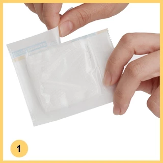 Moby ผ้าก๊อซเช็ดฟัน เช็ดลิ้นเด็ก สเตอไรส์ แบบกล่อง Sterile Gauze Pads 32 ซอง ซองละ 2 ชิ้น