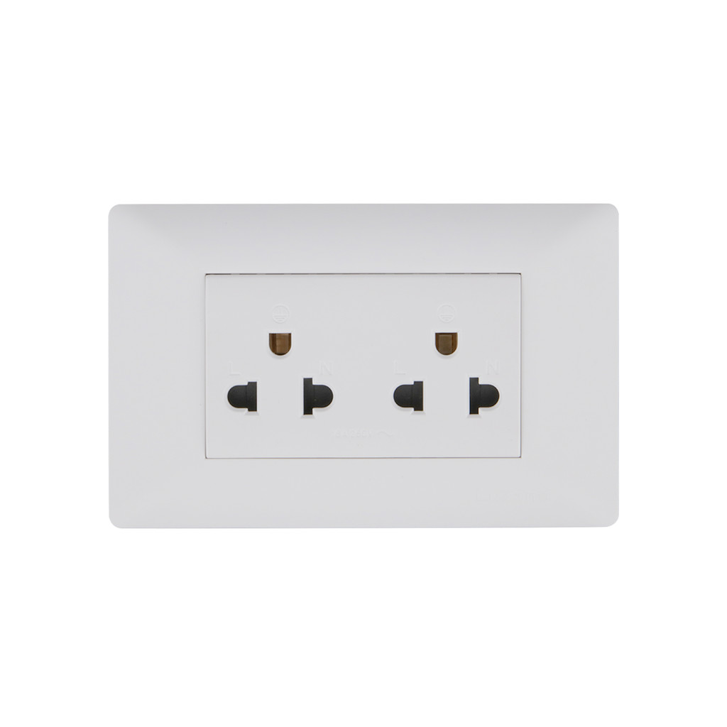 LUZINO ชุดเต้ารับคู่ มีกราวด์+ม่านนิรภัย รุ่น MLS79-VE3-PC สีขาว