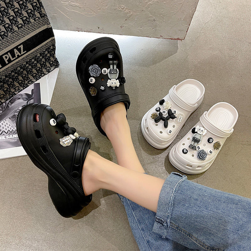 รองเท้าแตะหัวโตแฟชั่น รุ่นนี้พื้นหนา 6 เซนติเมตร สูงปรี๊ดด สาวตัวเล็กถูกใจสิ่งนี้ สีสวยฉ่ำมาก รุ่นน