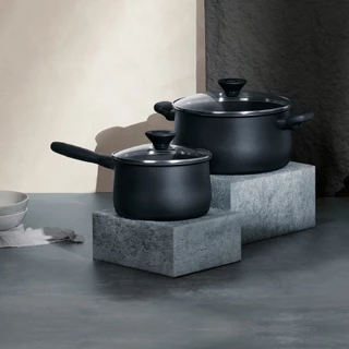 MEYER MIDNIGHT หม้อต้ม 2 หู hard-anodize ขนาด 20 ซม./3.8 ลิตร พร้อมฝา Stockpot (85096-TE12)