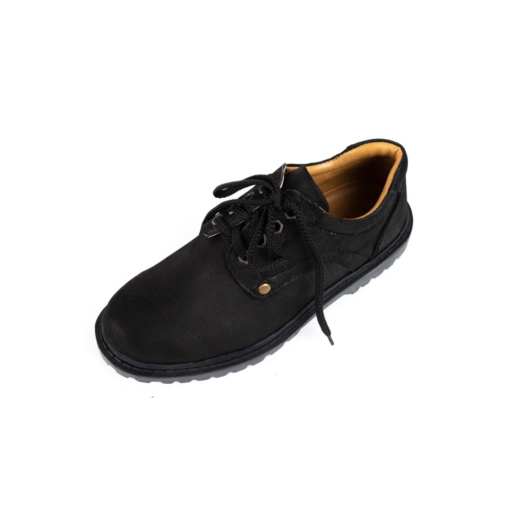 HEAVY SHOES รองเท้าผู้ชาย แบบผูกเชื่อก รุ่น PC3990  มี 2 สี