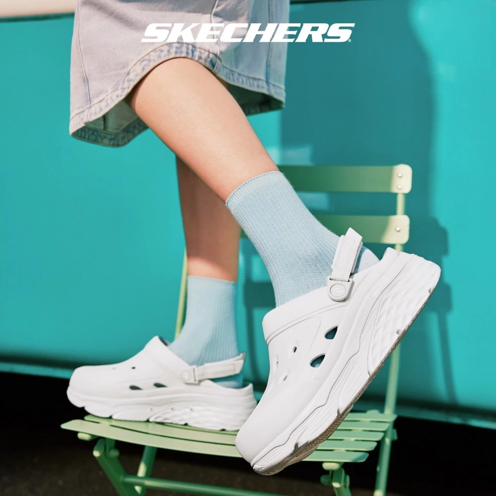 Skechers สเก็ตเชอร์ส รองเท้าผู้หญิง Women Max Cushioning Foamies Shoes - 111268-OFWT (latest)