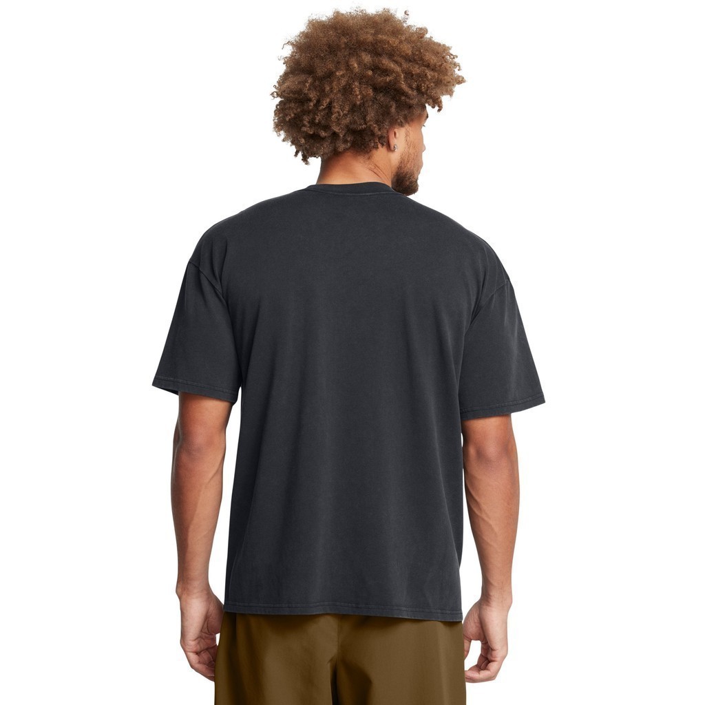 Under Armour Men's UA Heavyweight Oversized Logo Wash Short Sleeve — صورة 3