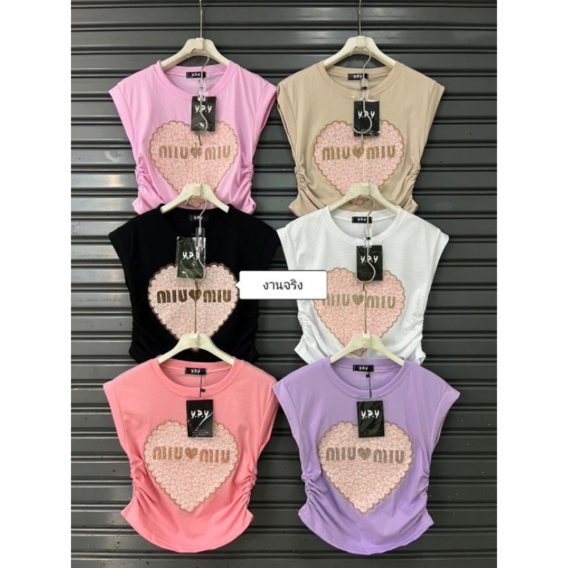 GN พร้อมส่ง เสื้อครอปสีสันสดใสปักโลโก้ติดอะไหล่ร้อยเชือกจัดเต็มน่ารักสุดๆทรงสวยงานป้าย y.p.y