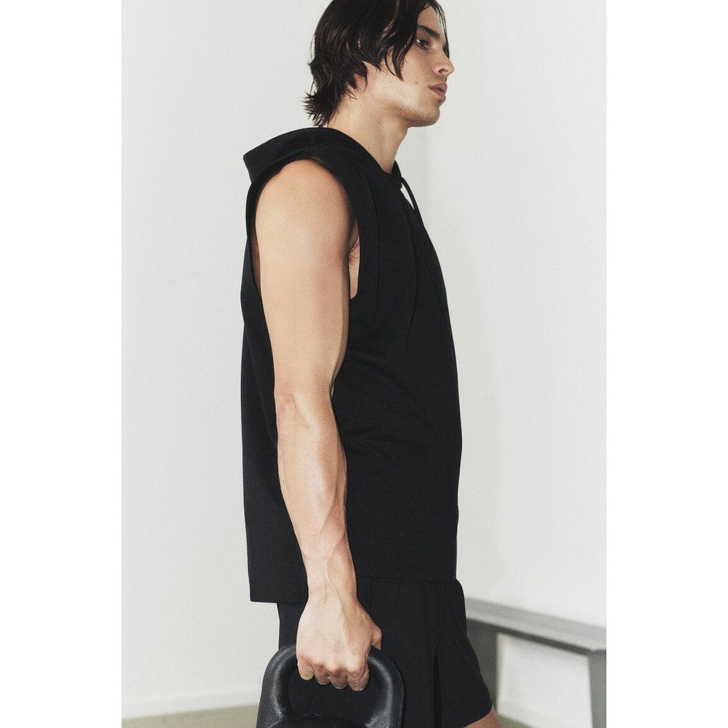 H&M Man DryMove™ Sleeveless sports hoodie 1204180_23
