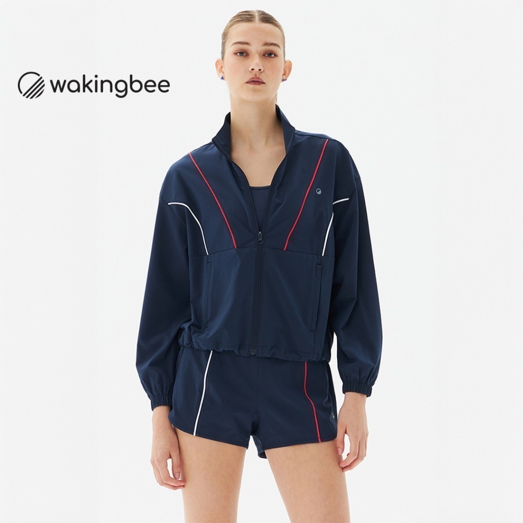 Wakingbee Eiffel Jacket (Navy) เสื้อแจ๊คเก็ตสปอร์ต ผ้ากันยูวี ผ้าเบา แห้งไว มีซิปหน้า มีกระเป๋า รูดปรับทรงได้ ใส่วิ่ง ออ