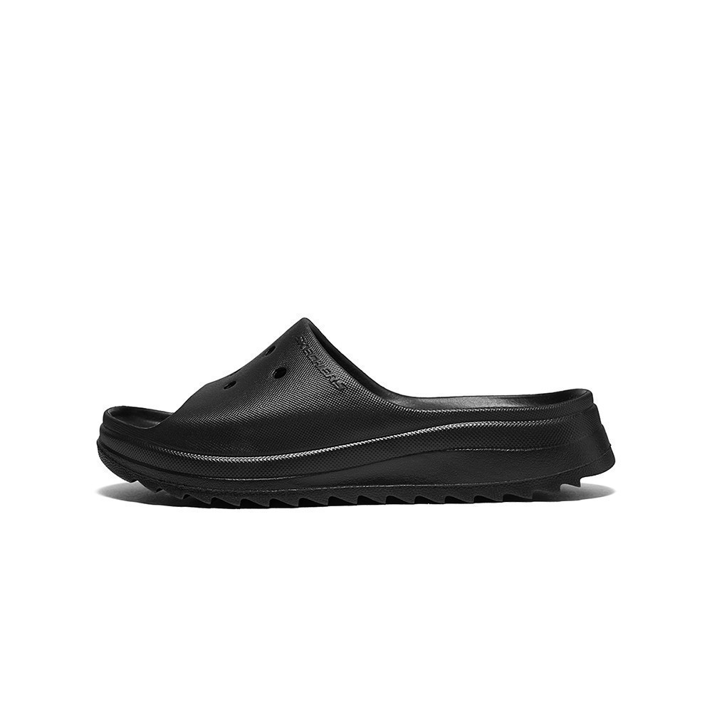 Skechers สเก็ตเชอร์ส รองเท้า ผู้หญิง Foamies Surge Shoes - 111580-BBK