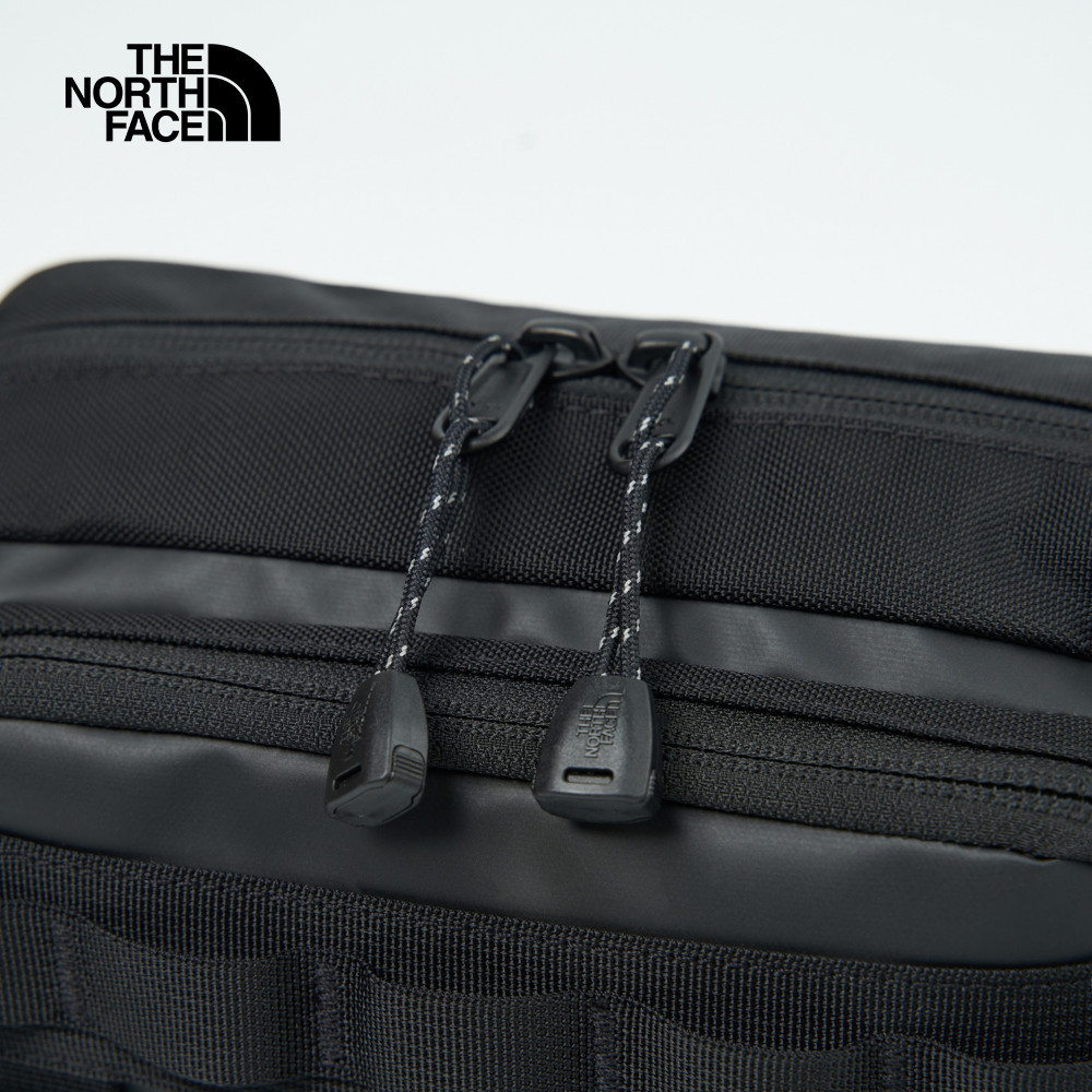 THE NORTH FACEBASE CAMP LUMBAR/TNF BLACK/ASPHALT GREY/SMOKED กระเป๋า
