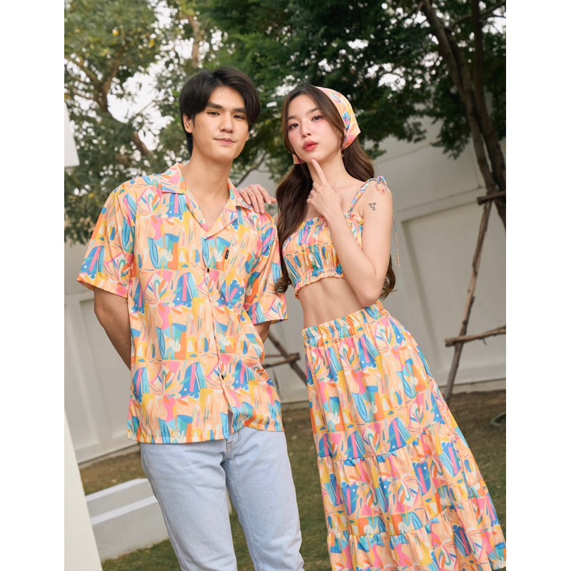 ใช้โค้ด 30% เชิ้ตเหลือตัวละ 273.- ได้ Minimal Hoola Hoola Set เชิ้ตแขนสั้น Shirt และ Crop+Skirt